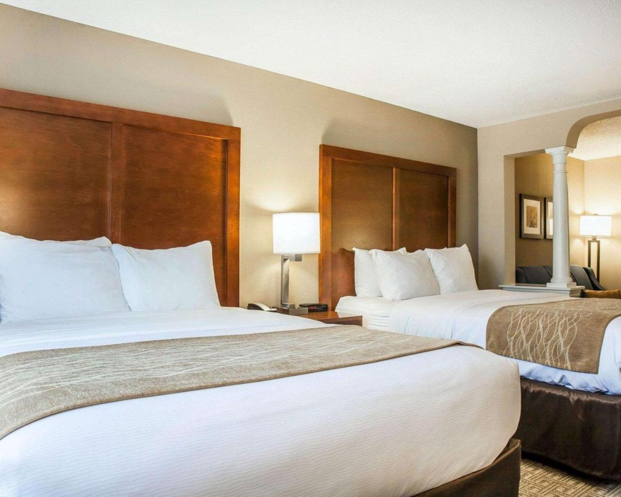Comfort Inn & Suites Sturbridge-Brimfield Kültér fotó